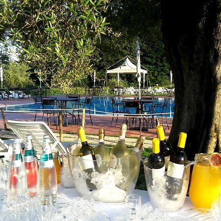 Il Casale Del Grillo Hotel เปรูจา ภายนอก รูปภาพ
