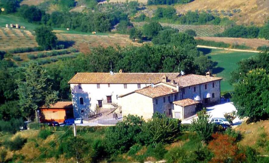 Il Casale Del Grillo Hotel เปรูจา ภายนอก รูปภาพ